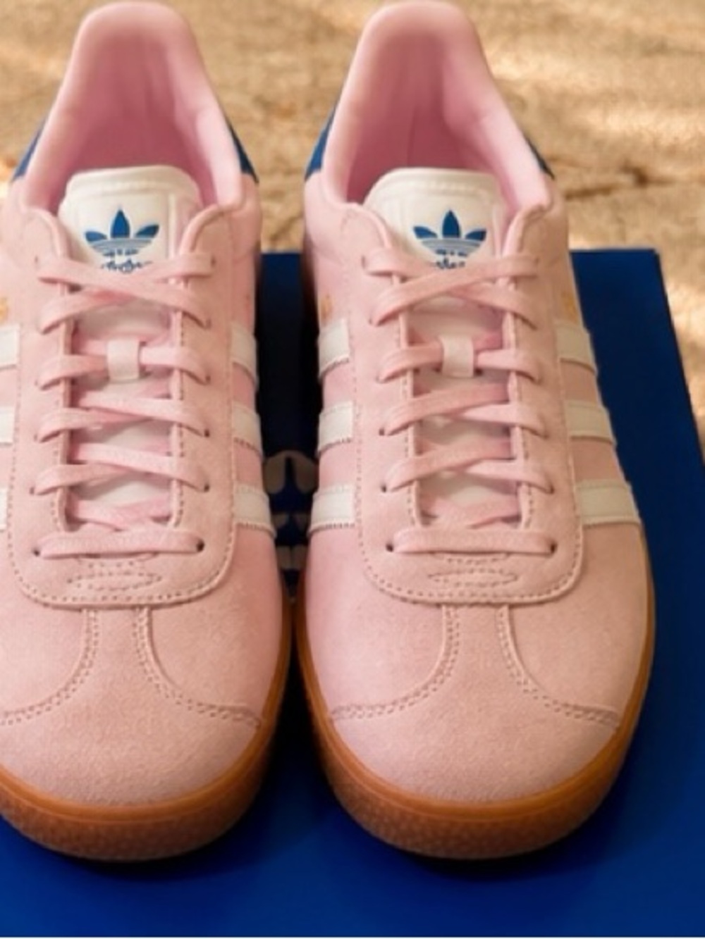 adidas Originals Gazelle J Pink/Blue Suede Low Top Sneakers Kids US 6.5 JQ5995 - Picture 3 of 6